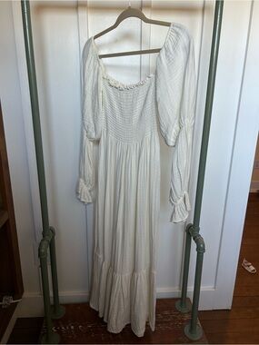 Nothing Fits But - YUKI dress in eggshell